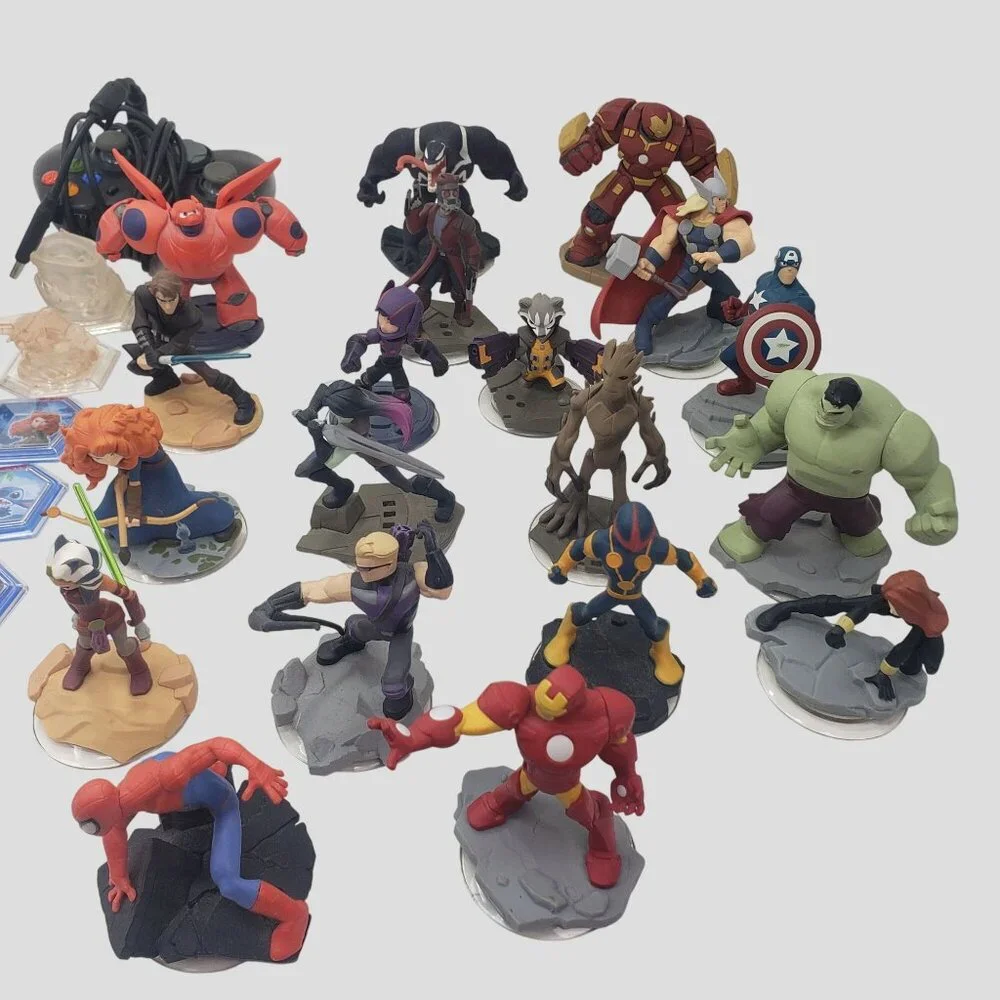 Disney Infinity bundle 30 pcs. for X Box 360